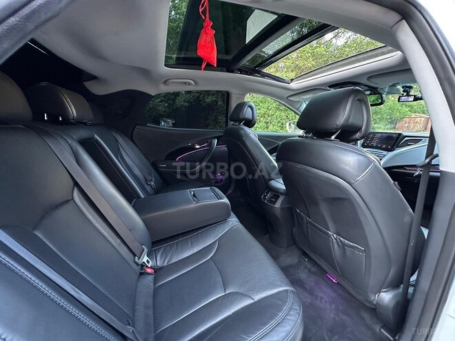 Hyundai Grandeur-16