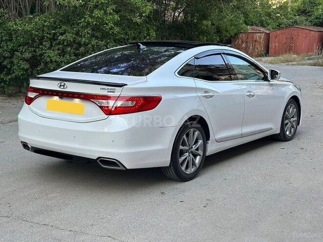 Hyundai Grandeur-9
