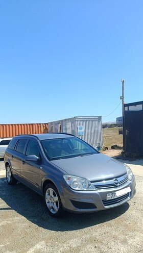Opel Astra-2
