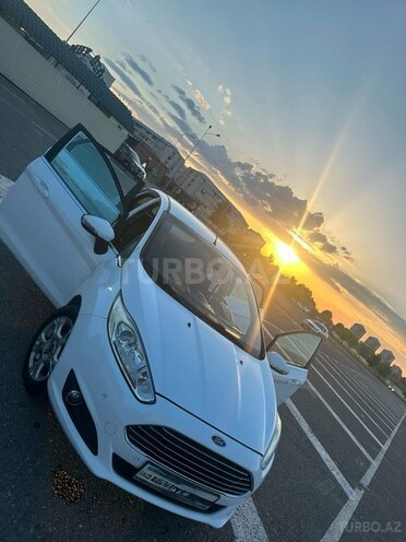 Ford Fiesta-9