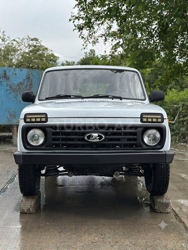 LADA (VAZ) Niva-3