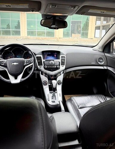 Chevrolet Cruze-8