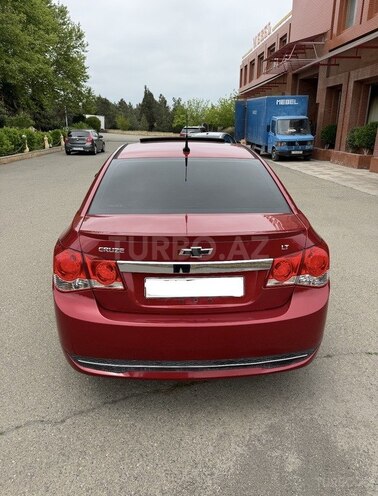 Chevrolet Cruze-4