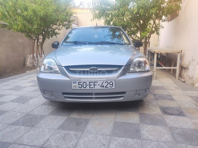 Kia Rio-1
