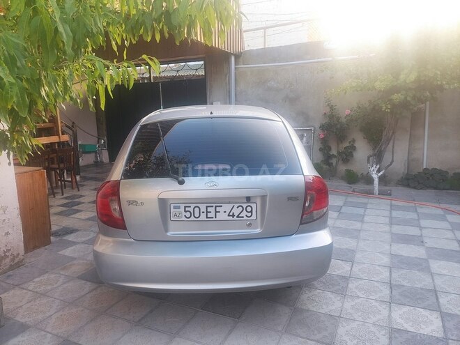 Kia Rio-2