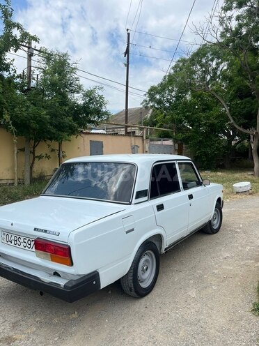 LADA (VAZ) 2107-4