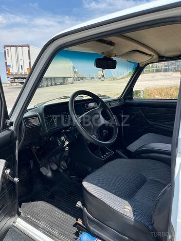 LADA (VAZ) 2107-6