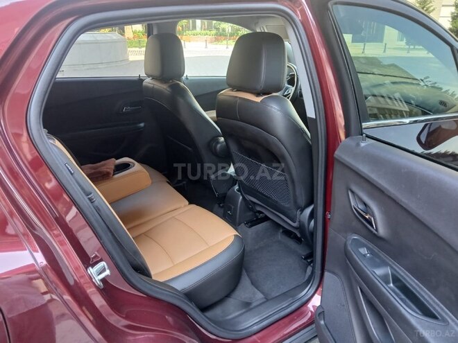 Chevrolet Trax-11