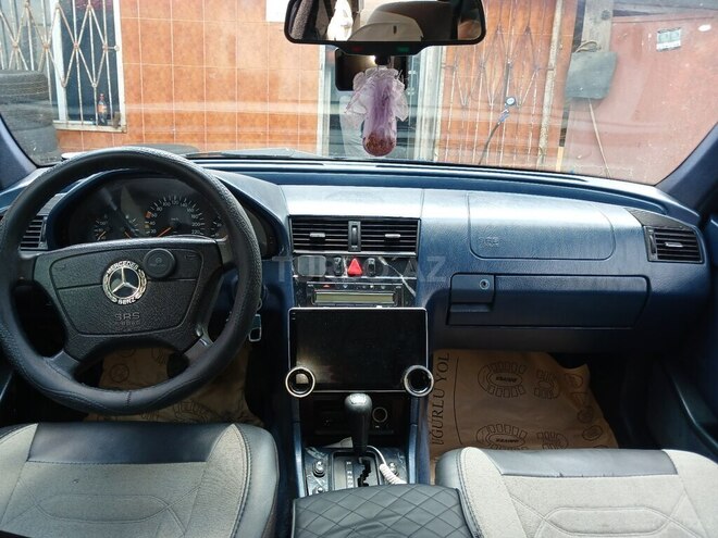 Mercedes C 200-3