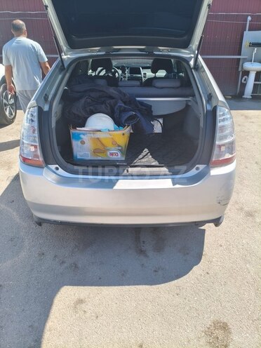 Toyota Prius-9