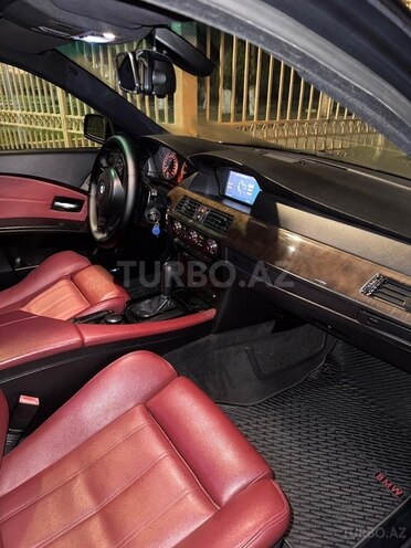 BMW 530-11