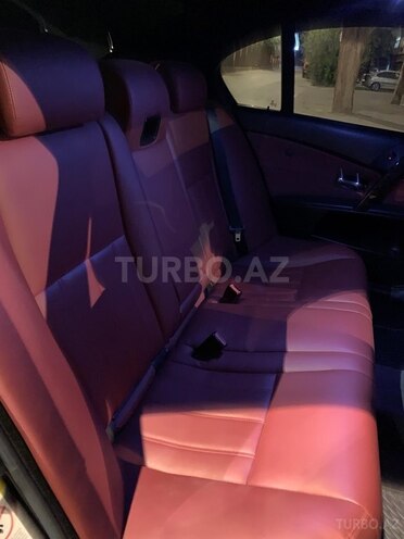 BMW 530-16