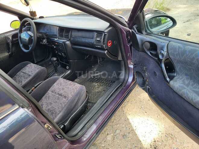 Opel Vectra-3