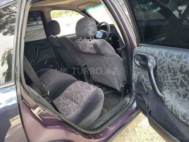 Opel Vectra-4
