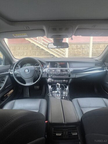 BMW 520d-7