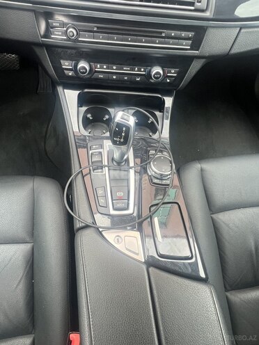 BMW 520d-10