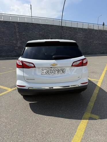Chevrolet Equinox-4