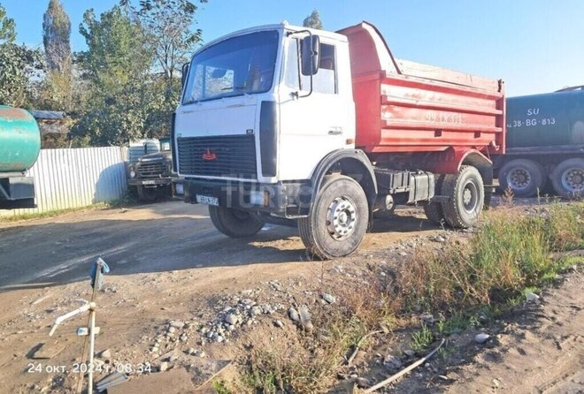 MAZ 551605-10