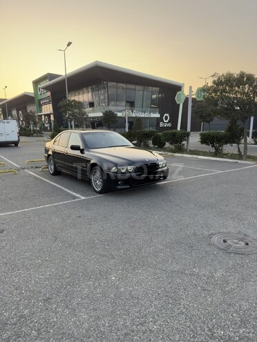 BMW 525-7