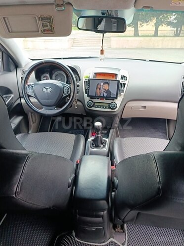Kia Ceed SW-8