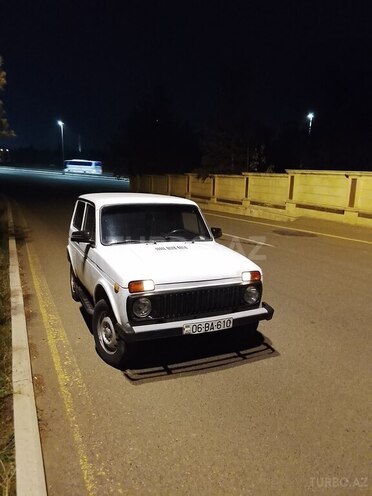 LADA (VAZ) Niva-9