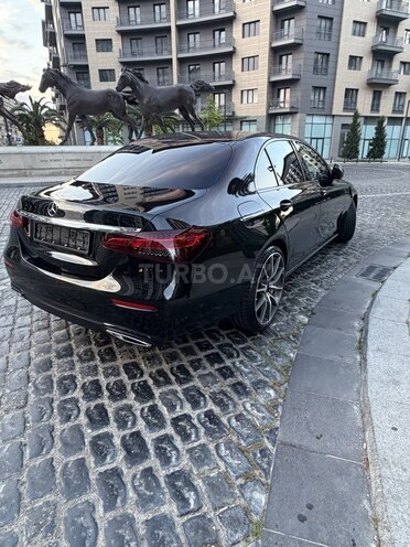 Mercedes E 250-4