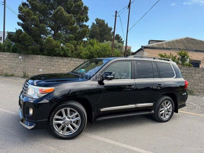 Toyota Land Cruiser-4
