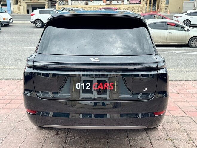 Li Auto L9-4