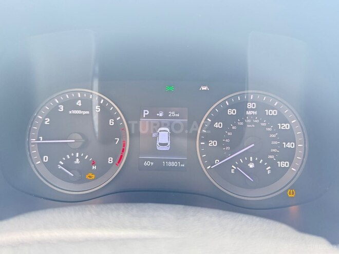 Hyundai Tucson-12