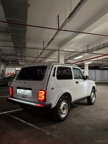 LADA (VAZ) Niva-3