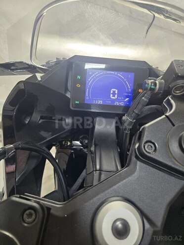 CFMOTO 250 SR-5