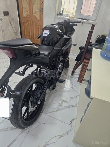 CFMOTO 250 SR-4