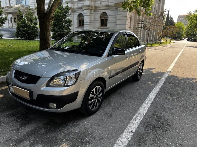 Kia Rio-2