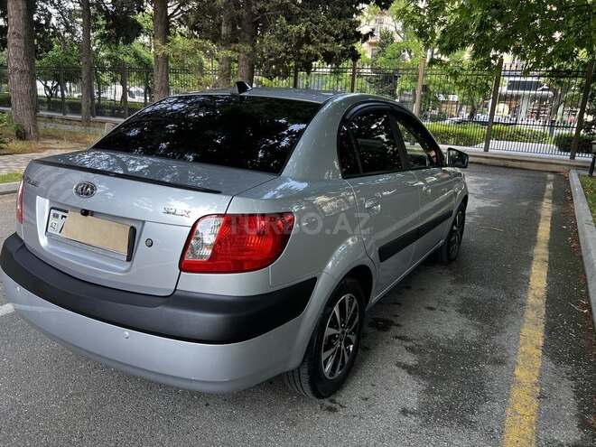 Kia Rio-3