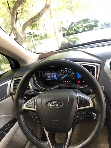 Ford Fusion (North America)-8