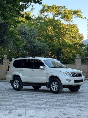 Toyota Land Cruiser Prado-3