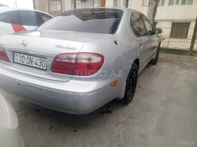 Nissan Maxima-2
