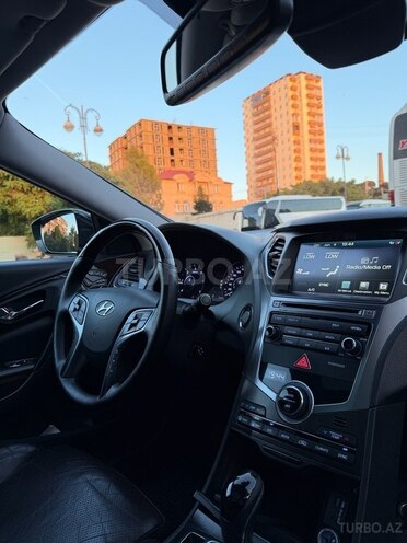 Hyundai Grandeur-14