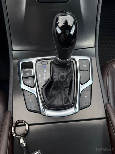 Hyundai Grandeur-21