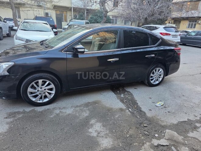 Nissan Sentra-4