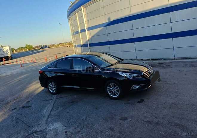 Hyundai Sonata-6