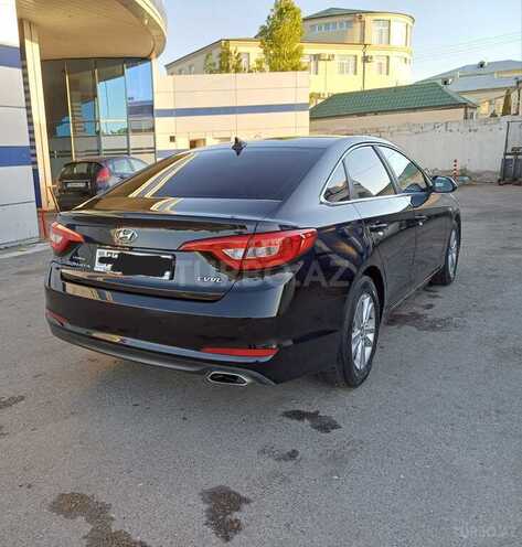 Hyundai Sonata-9