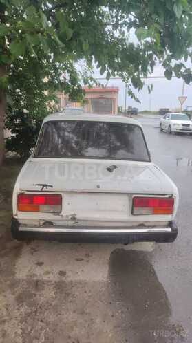 LADA (VAZ) 2107-2