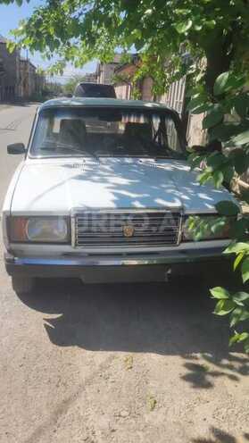 LADA (VAZ) 2107-1