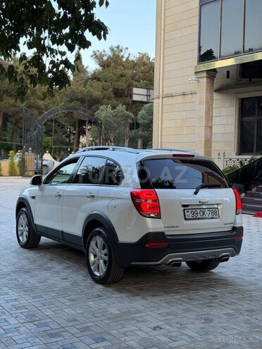 Chevrolet Captiva-12