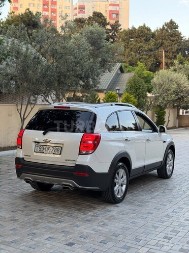 Chevrolet Captiva-13