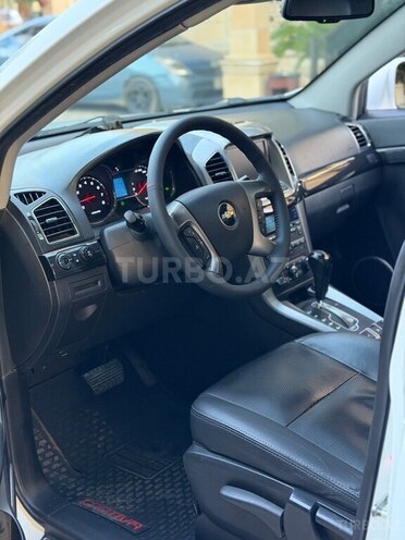 Chevrolet Captiva-4