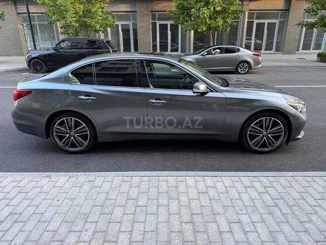 Infiniti Q50-6