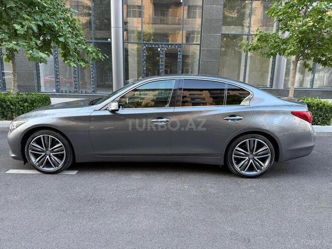 Infiniti Q50-7