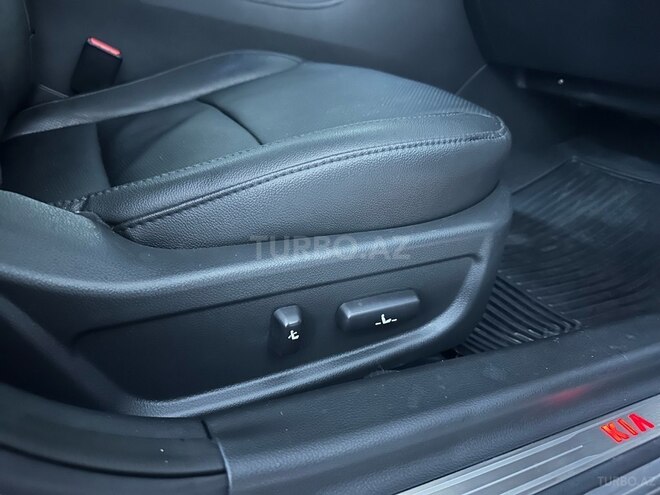 Kia Optima-14